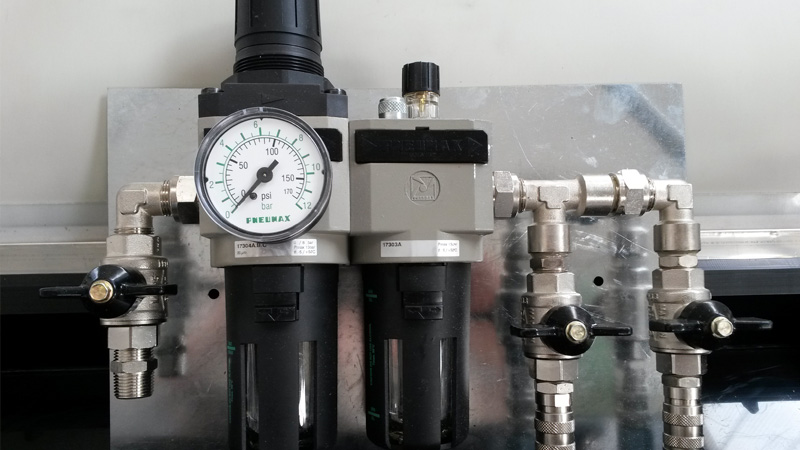 Skimmer disoleatore a rulli con pannello di controllo, pronto all'uso