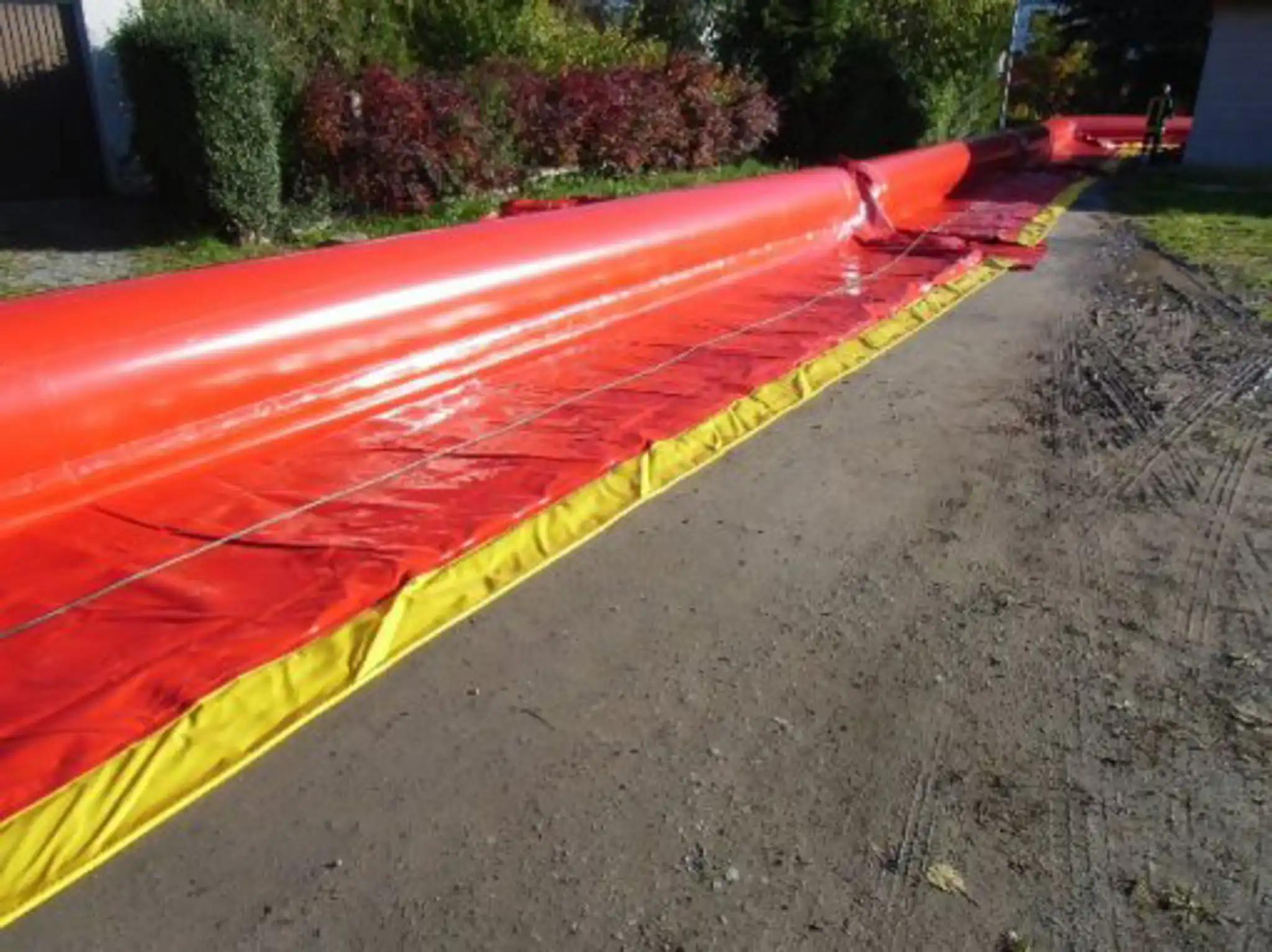 406003261 tubewall2